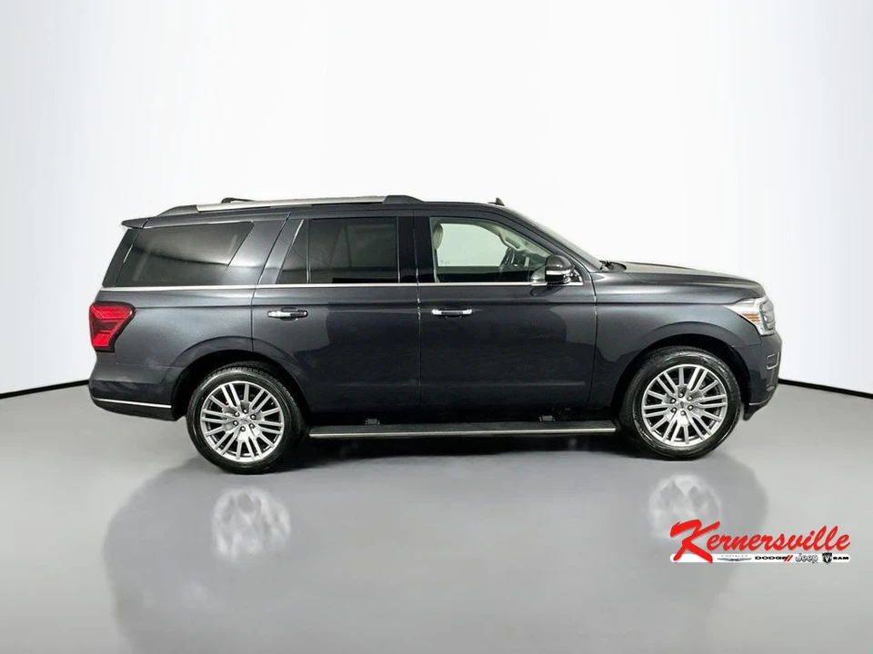 2024 Ford Expedition 4th Gen - Image 8 of 21