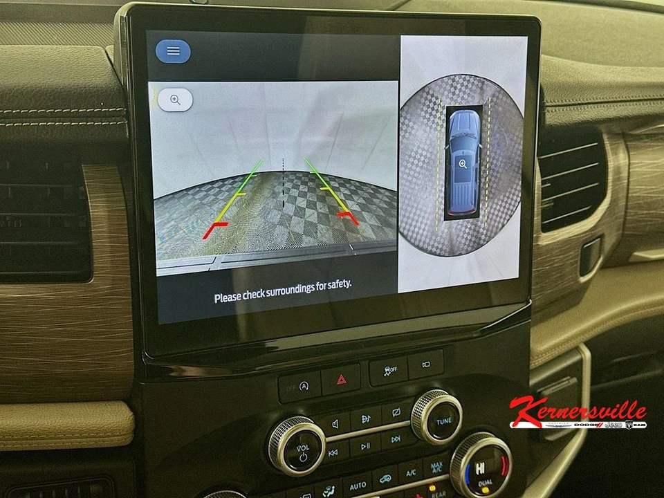 2024 Ford Expedition 4th Gen - Image 20 of 21