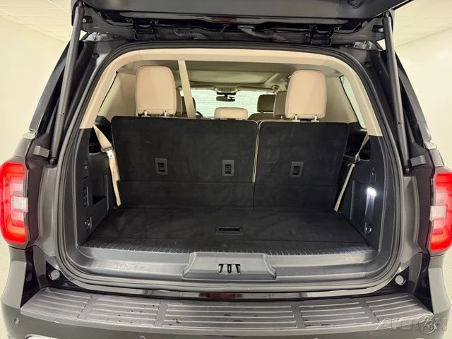 2024 Ford Expedition 4th Gen - Image 9 of 21