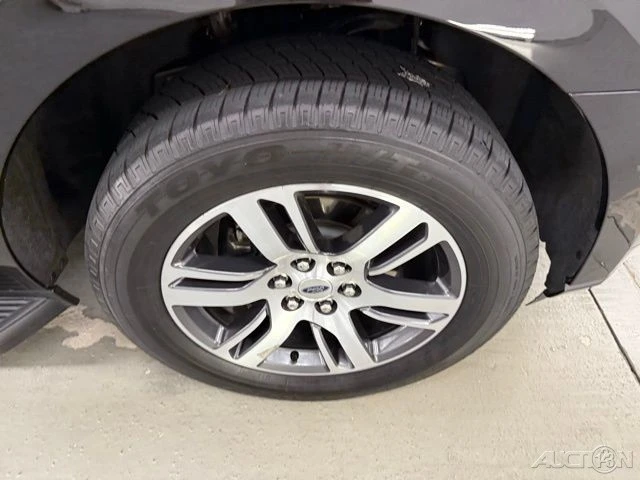 2024 Ford Expedition 4th Gen - Image 5 of 21