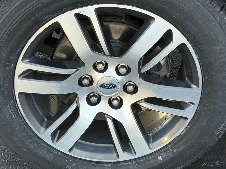 2024 Ford Expedition 5th Gen - Image 9 of 12
