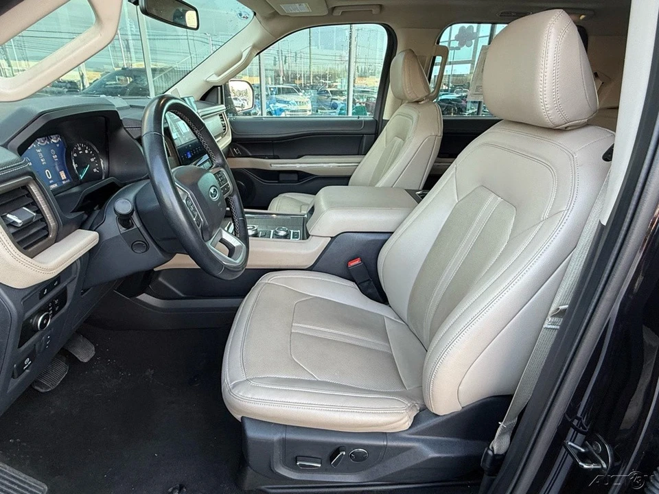 2024 Ford Expedition 4th Gen - Image 11 of 12