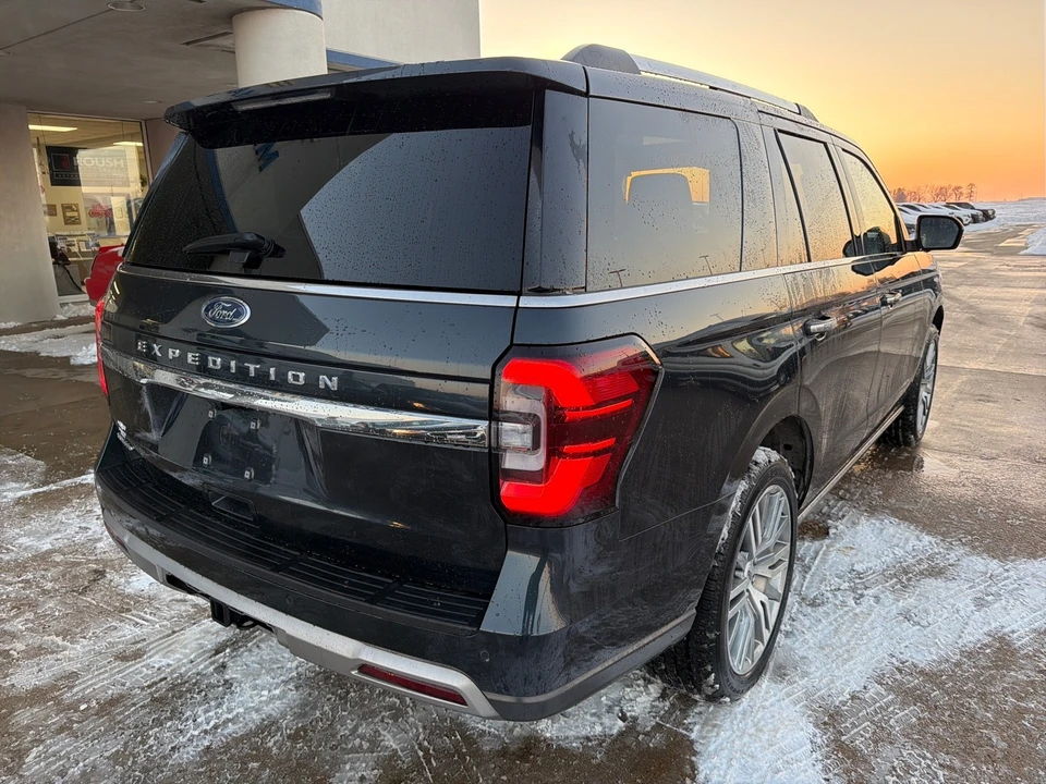 2024 Ford Expedition 4th Gen - Image 7 of 21