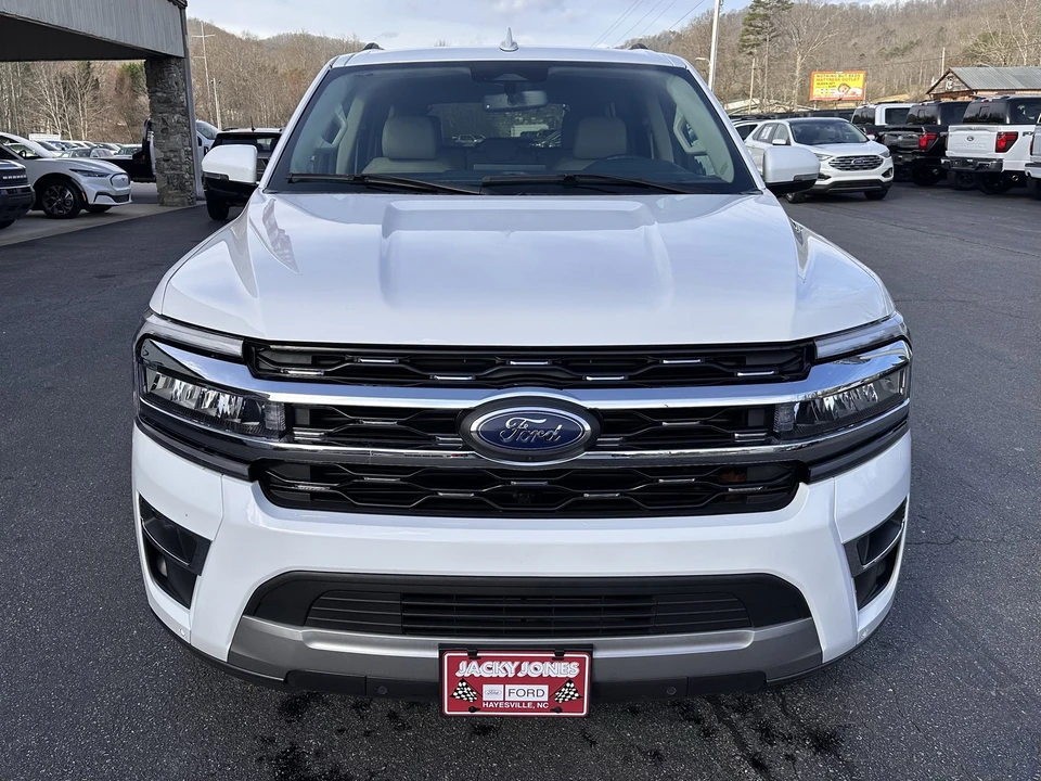 2024 Ford Expedition 4th Gen - Image 3 of 31