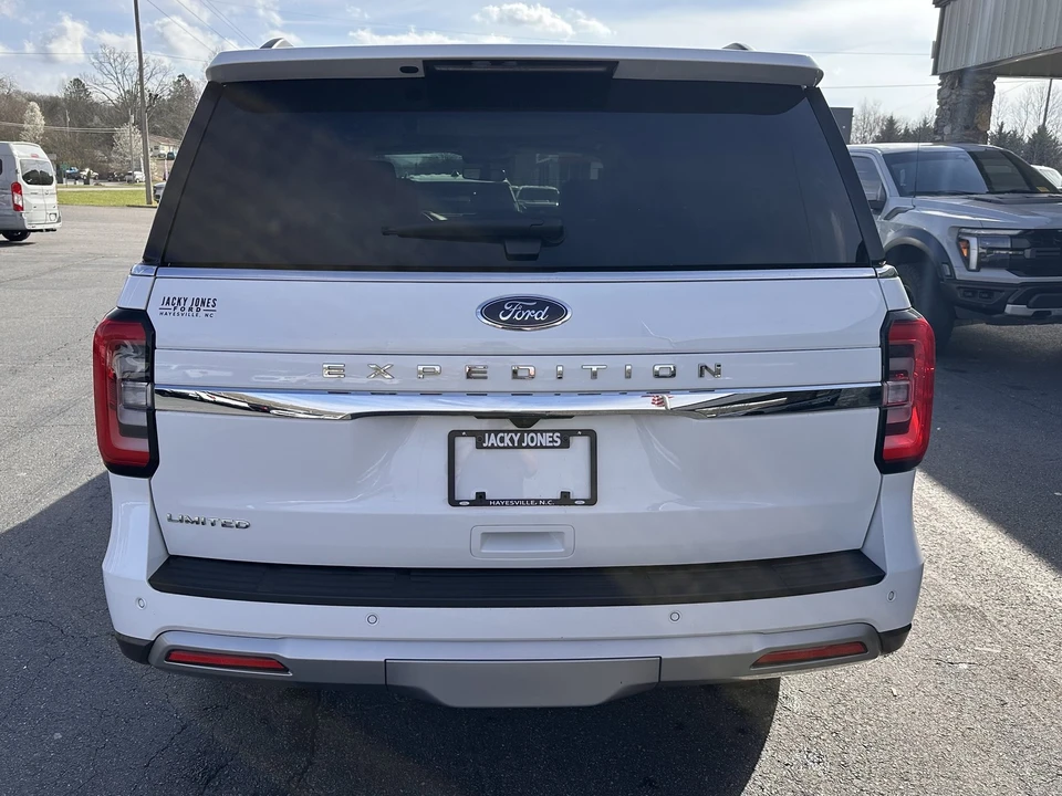 2024 Ford Expedition 4th Gen - Image 7 of 31