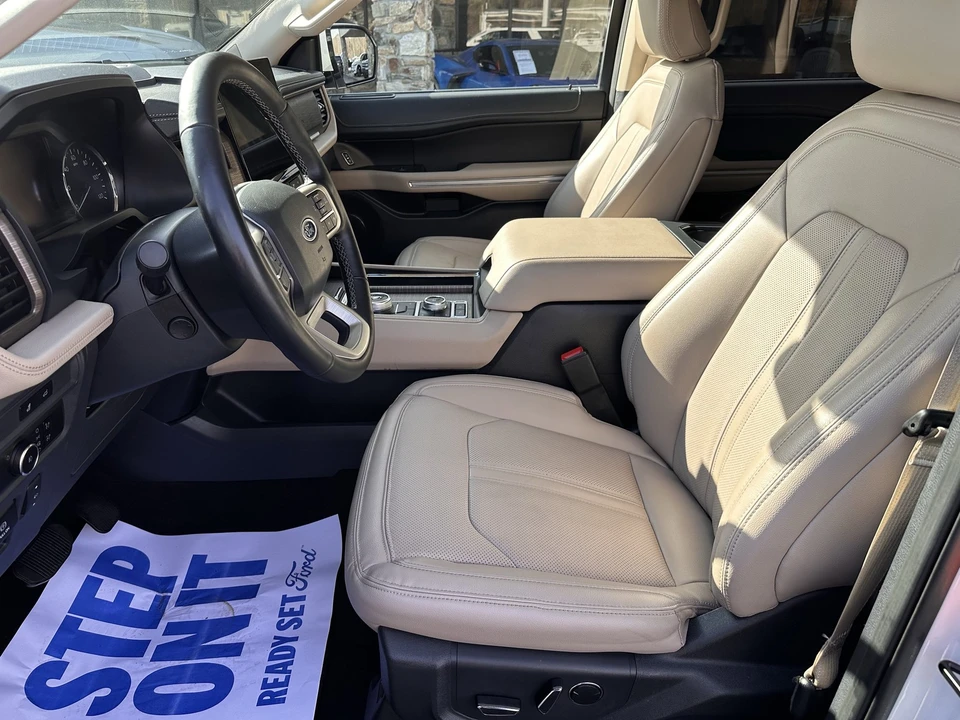 2024 Ford Expedition 4th Gen - Image 10 of 31