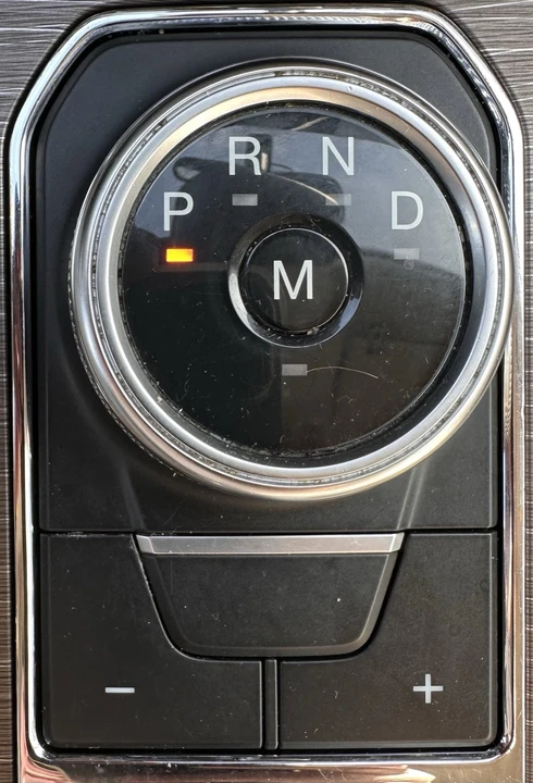 2024 Ford Expedition 4th Gen - Image 30 of 31