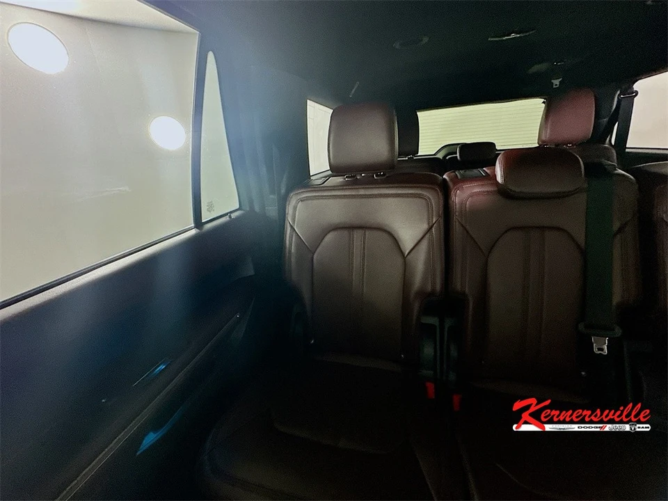 2024 Ford Expedition 4th Gen - Image 12 of 21