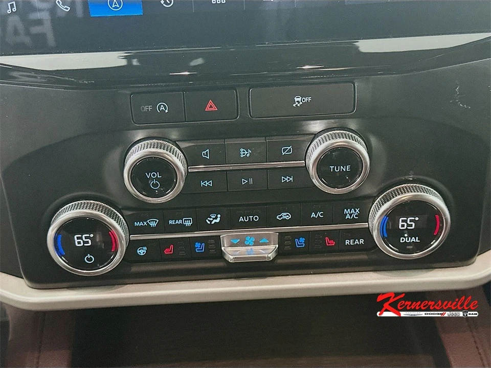 2024 Ford Expedition 4th Gen - Image 18 of 21