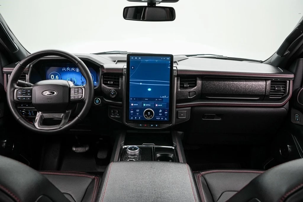 2024 Ford Expedition 5th Gen - Image 16 of 21