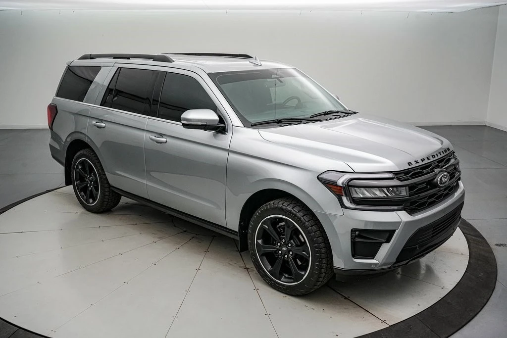 2024 Ford Expedition 4th Gen - Image 2 of 21