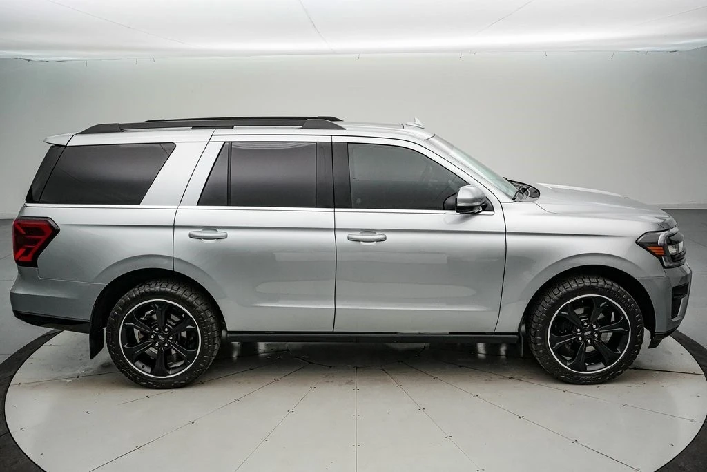 2024 Ford Expedition 4th Gen - Image 4 of 21