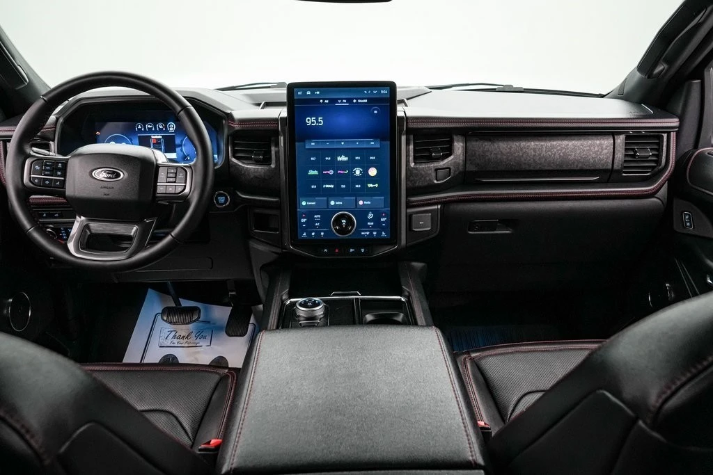 2024 Ford Expedition 4th Gen - Image 16 of 21