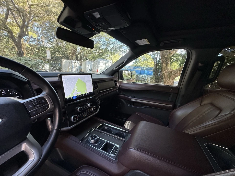 2024 Ford Expedition 4th Gen - Image 16 of 20