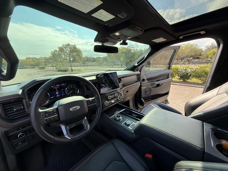 2024 Ford Expedition 5th Gen - Image 17 of 21