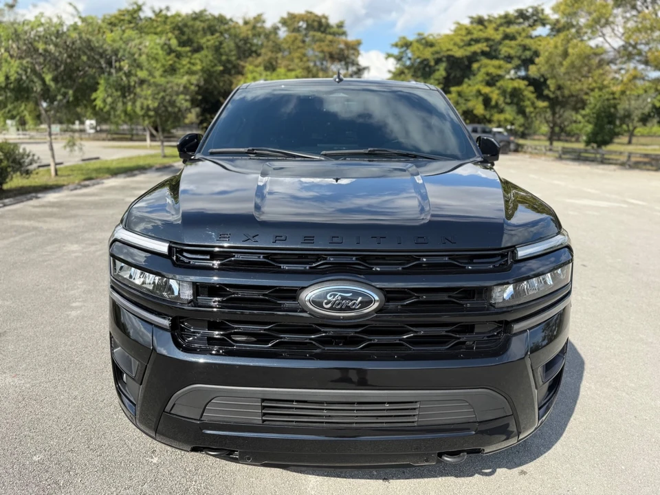 2024 Ford Expedition 5th Gen - Image 15 of 21