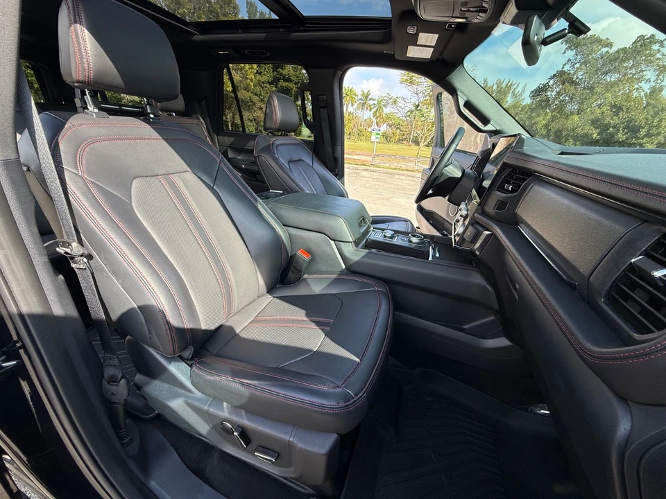 2024 Ford Expedition 5th Gen - Image 18 of 21
