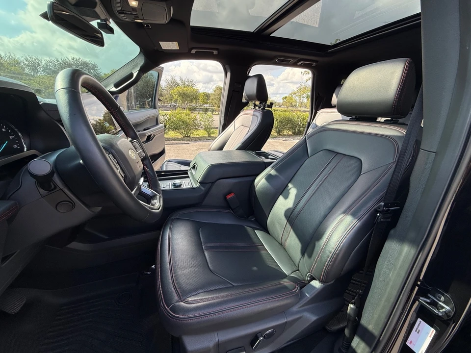 2024 Ford Expedition 5th Gen - Image 16 of 21