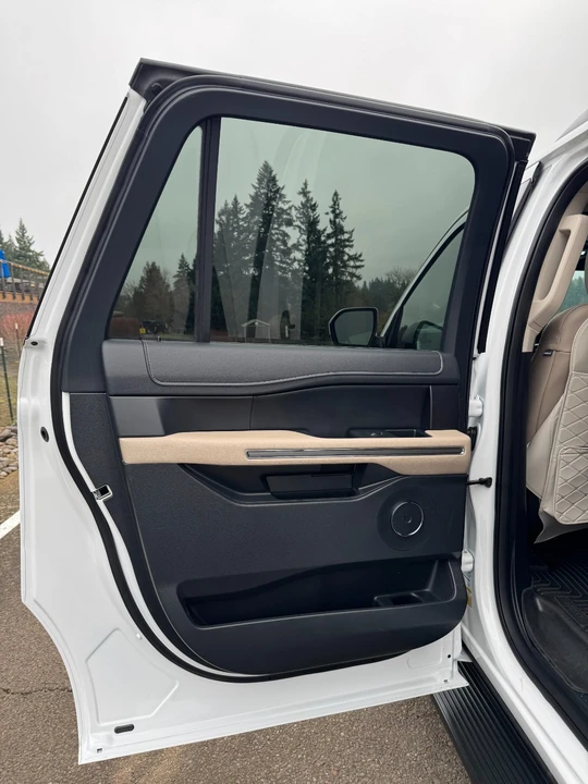 2024 Ford Expedition 5th Gen - Image 19 of 21