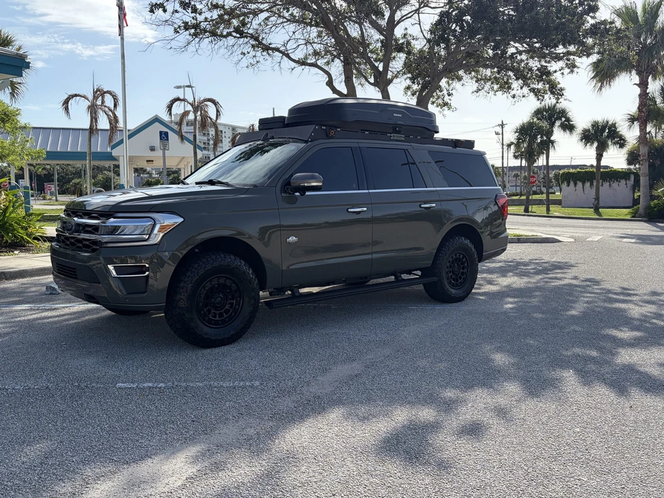 2024 Ford Expedition 4th Gen - Image 8 of 31