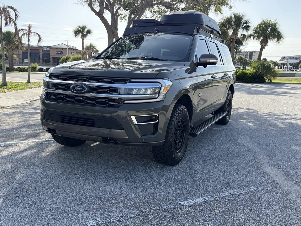 2024 Ford Expedition 4th Gen - Image 6 of 31