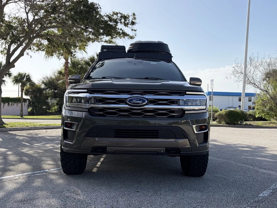 2024 Ford Expedition 4th Gen - Image 4 of 31