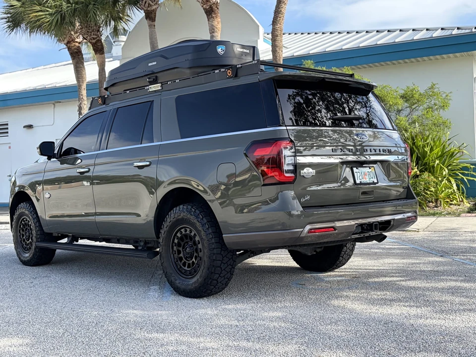 2024 Ford Expedition 4th Gen - Image 20 of 31