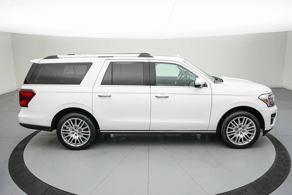 2024 Ford Expedition 5th Gen - Image 4 of 21