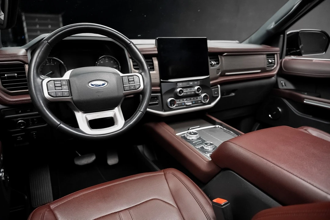 2024 Ford Expedition 4th Gen - Image 2 of 12