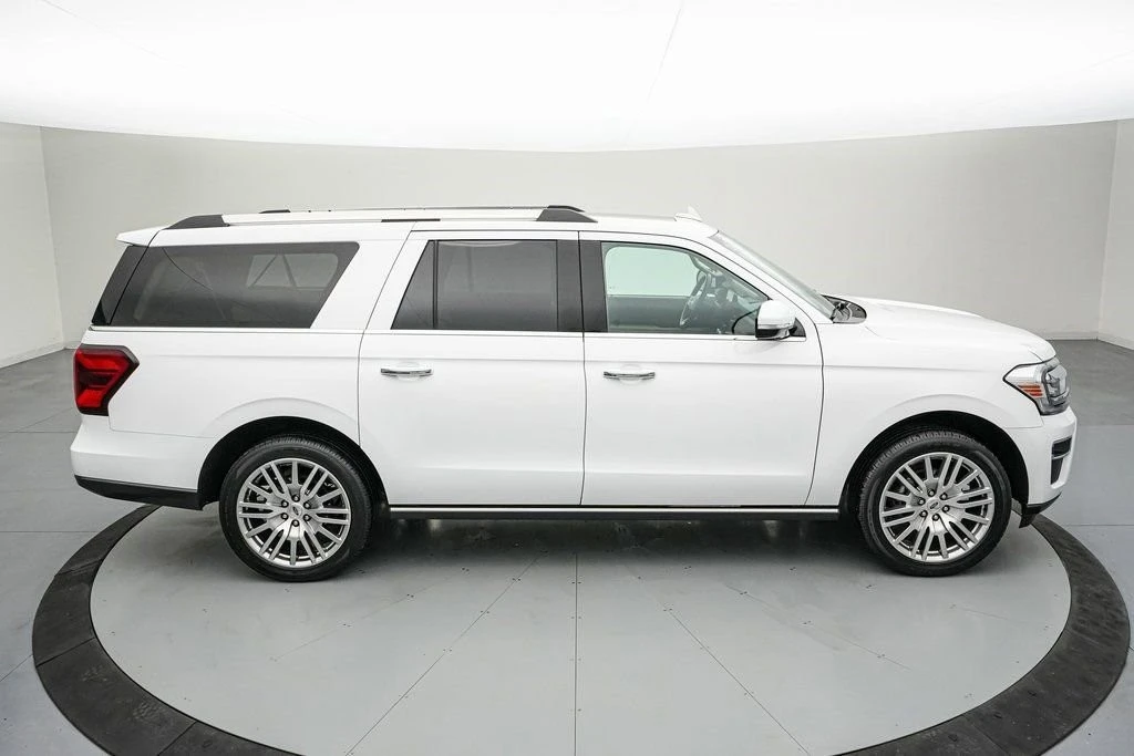 2024 Ford Expedition 5th Gen - Image 4 of 21