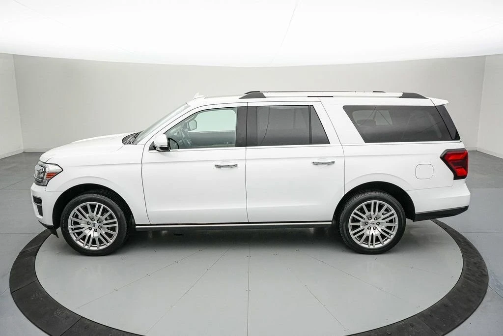 2024 Ford Expedition 4th Gen - Image 8 of 21
