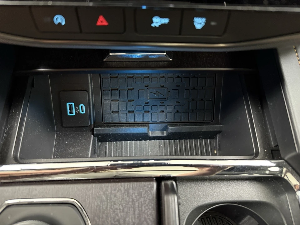 2024 Ford Expedition 4th Gen - Image 21 of 21