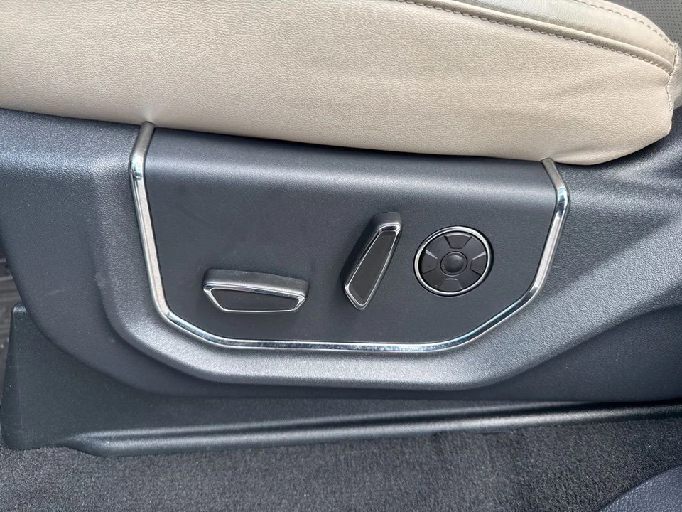2024 Ford Expedition 4th Gen - Image 11 of 21