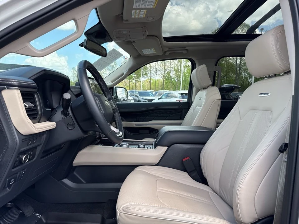 2024 Ford Expedition 4th Gen - Image 9 of 21