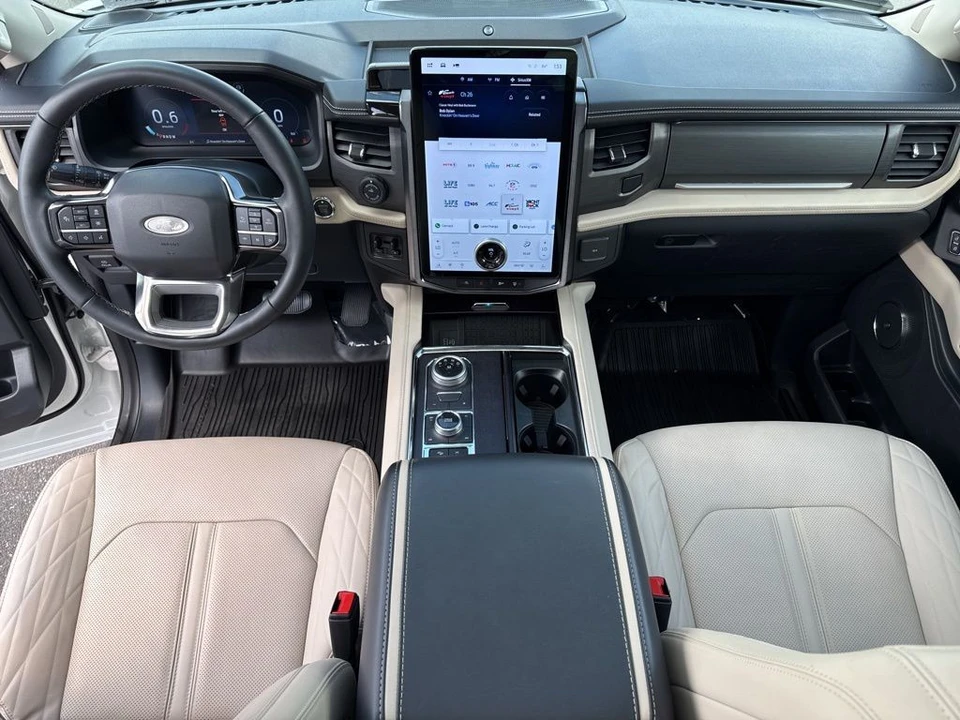 2024 Ford Expedition 4th Gen - Image 15 of 21