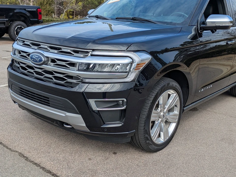 2024 Ford Expedition 4th Gen - Image 10 of 21