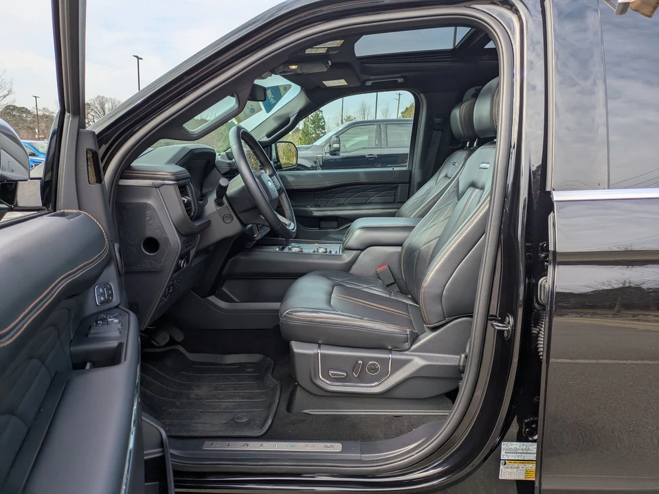 2024 Ford Expedition 4th Gen - Image 12 of 21