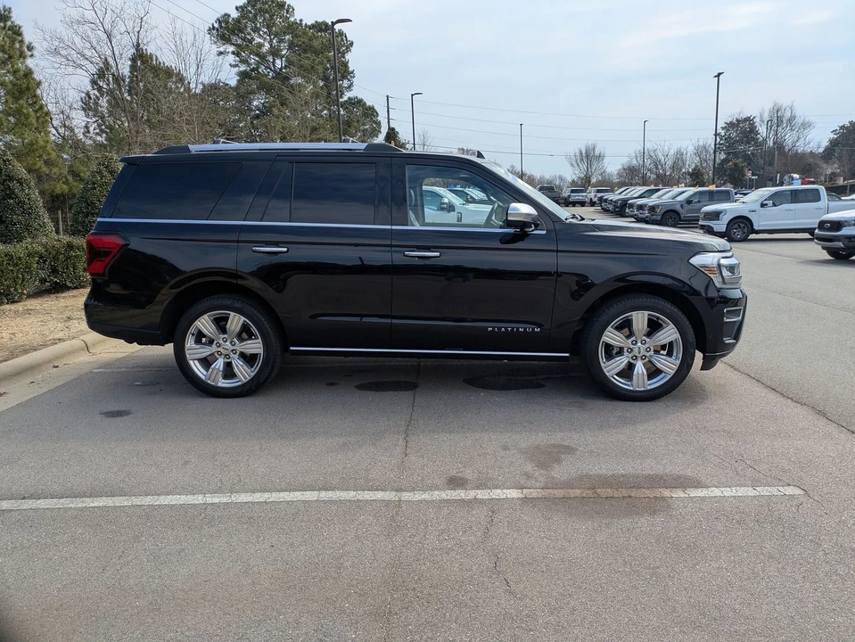 2024 Ford Expedition 4th Gen - Image 3 of 21