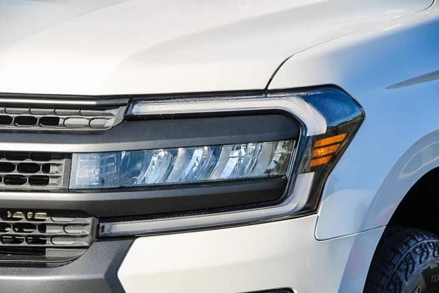 2024 Ford Expedition 5th Gen - Image 8 of 12