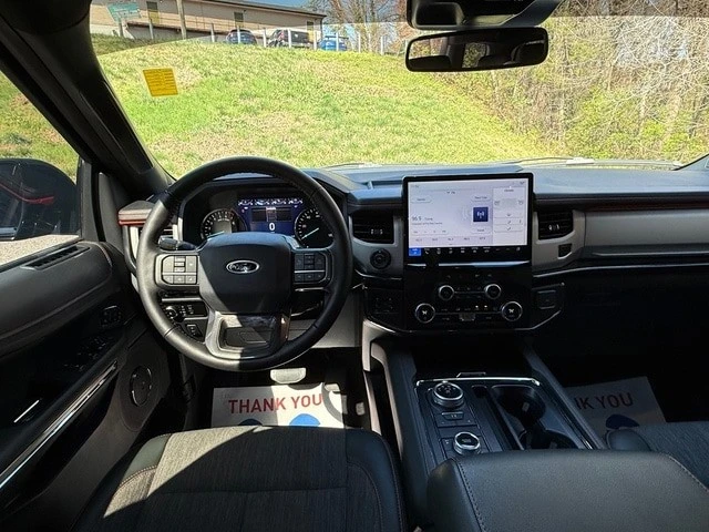 2024 Ford Expedition 4th Gen - Image 10 of 21