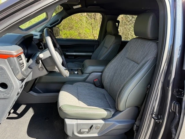 2024 Ford Expedition 4th Gen - Image 11 of 21