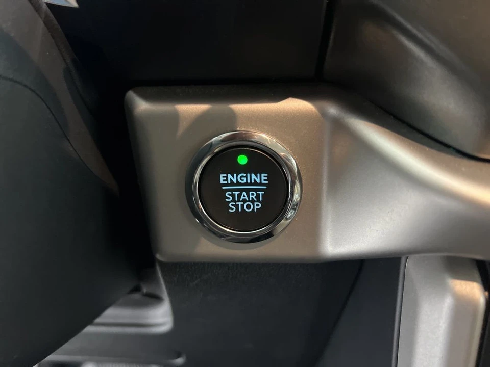 2024 Ford Expedition 4th Gen - Image 16 of 21