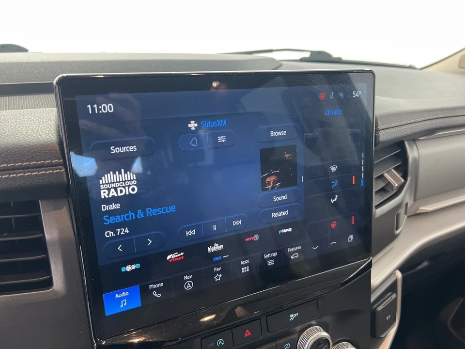 2024 Ford Expedition 4th Gen - Image 12 of 21