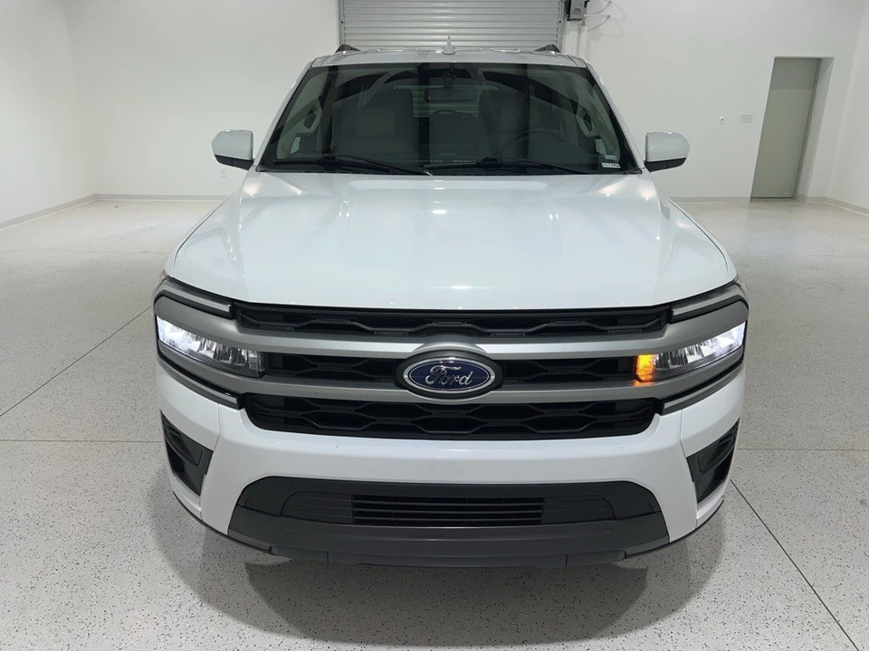 2024 Ford Expedition 5th Gen - Image 8 of 12