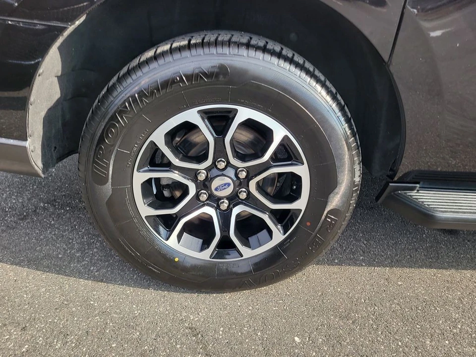 2024 Ford Expedition 5th Gen - Image 5 of 12