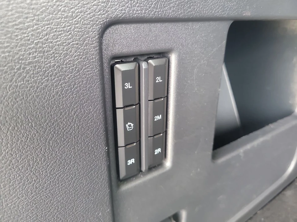 2024 Ford Expedition 5th Gen - Image 10 of 12