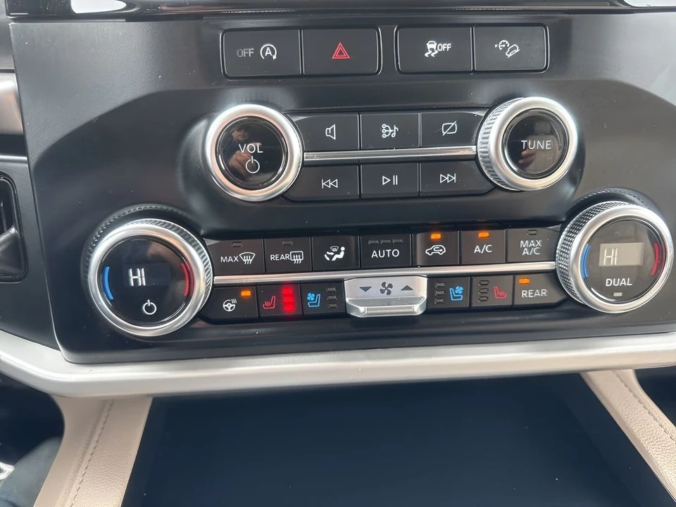 2024 Ford Expedition 4th Gen - Image 20 of 21