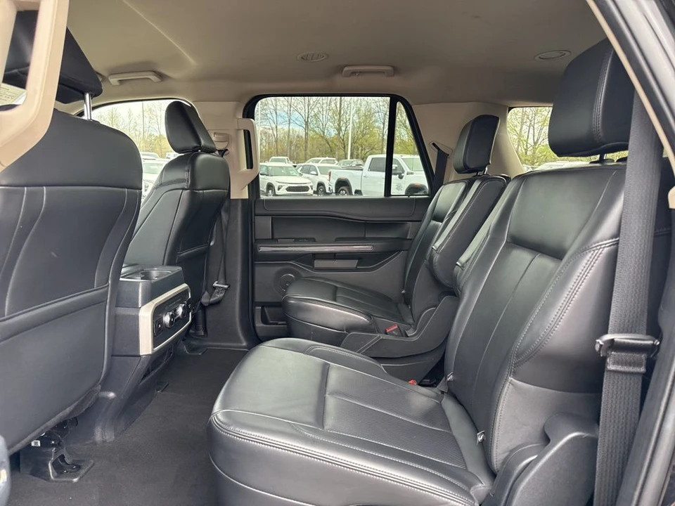 2024 Ford Expedition 4th Gen - Image 12 of 21