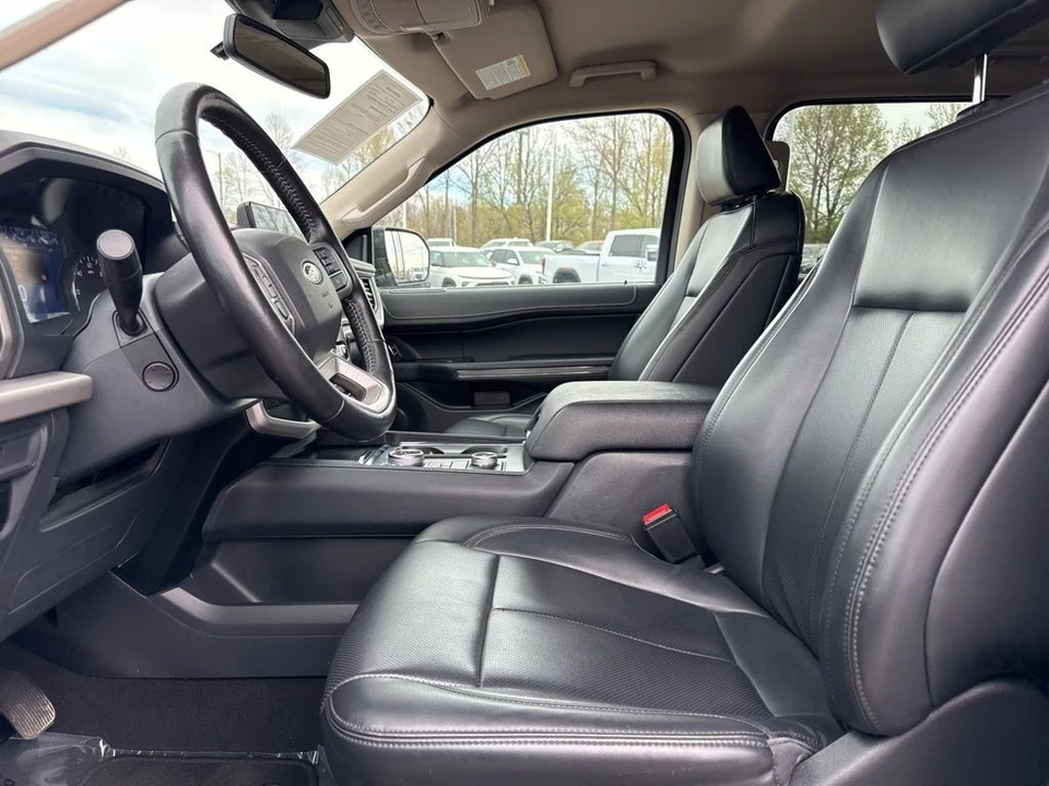 2024 Ford Expedition 4th Gen - Image 9 of 21