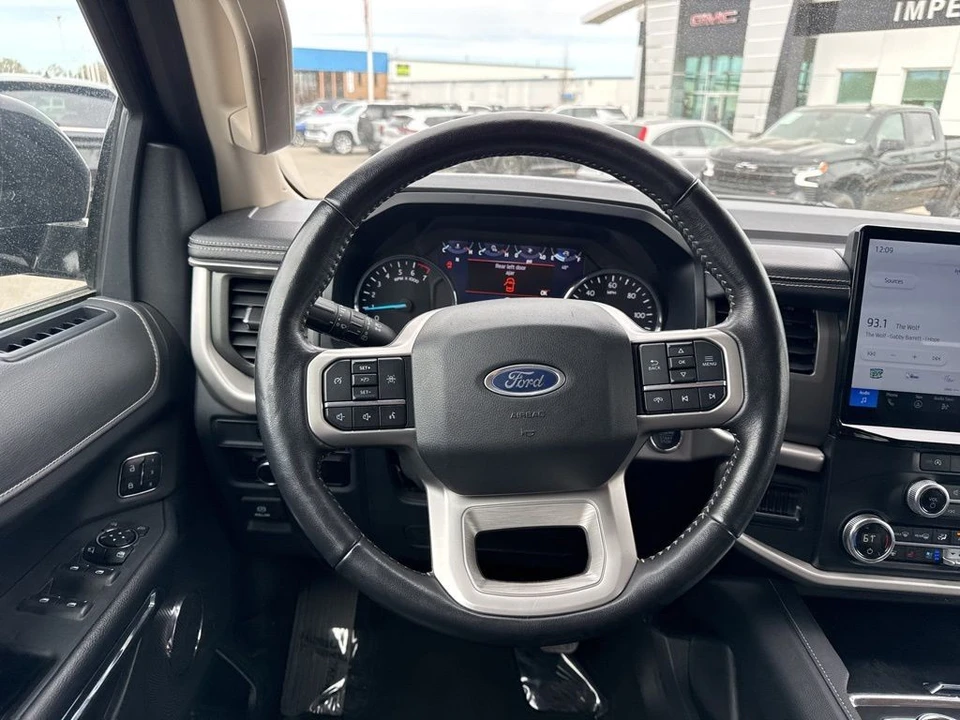 2024 Ford Expedition 4th Gen - Image 16 of 21